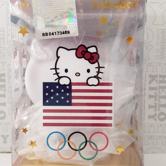 Kidrobot Hello Kitty Team USA Vinyl Figure - Picture 7 of 8